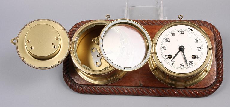 BAROMETER samt UR, mässing, sent 1900-tal.