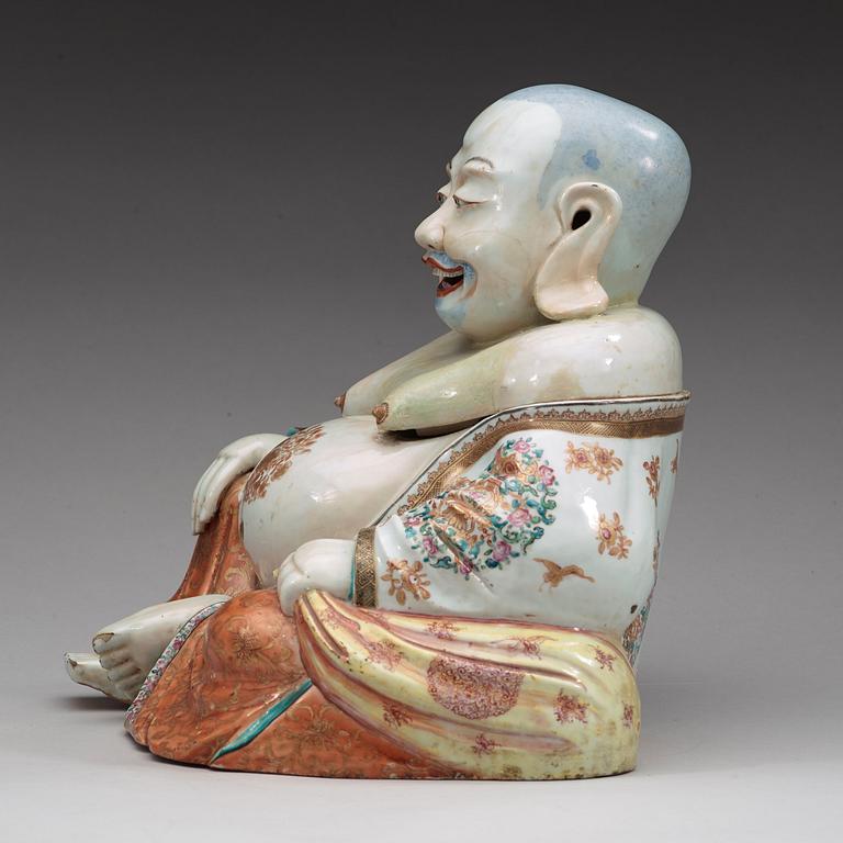 A large famille rose tureen with cover in the shape of Budai, Qing dynastin, Qianlong (1736-95).