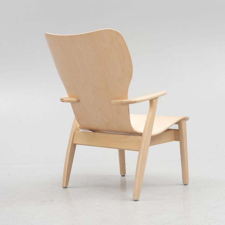 Ilmari Tapiovaara, a 'Domus' armchair, Artek, Finland.