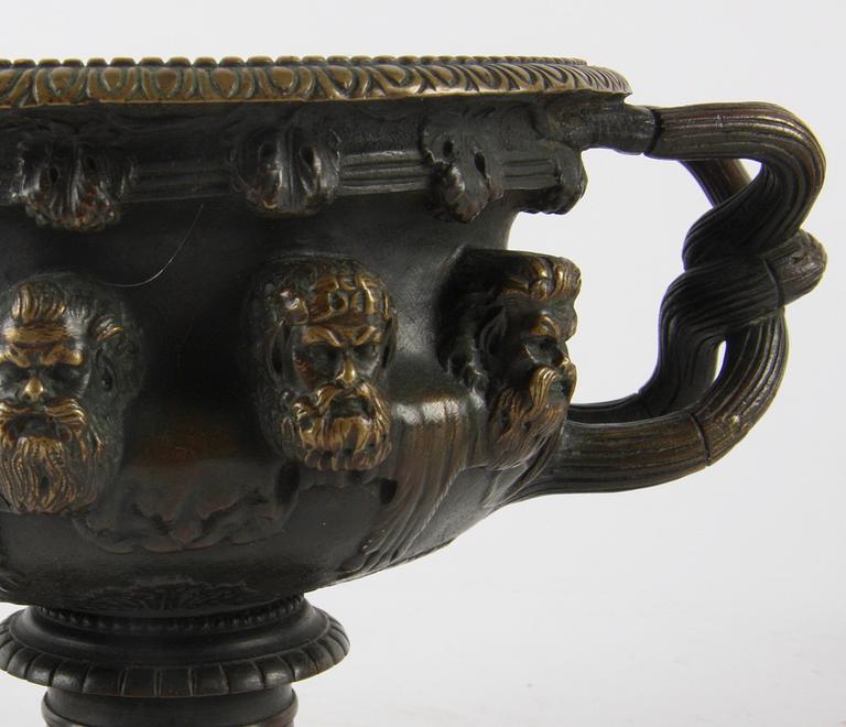 RÖKELSEKAR, FIGURIN, 1+2, brons mm. 1900-tal.