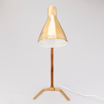 PAAVO TYNELL, bordslampa, modell 9224, Idman, 1900-talets mitt.