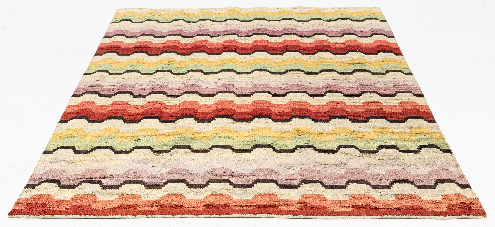 A Missoni Carpet by T & J Vestor. Circa 237 x 166 cm.