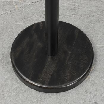 STUDIO DEJAWU, "Skruvad Coat Hanger", Essem Design 2020.