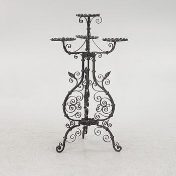 A garden pedestal, early 20th Century.