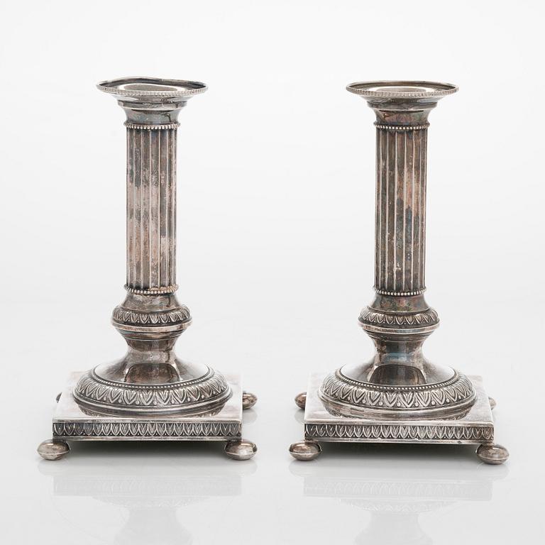 A pair of silver candlesticks, Kultateollisuus, Turku 1989.