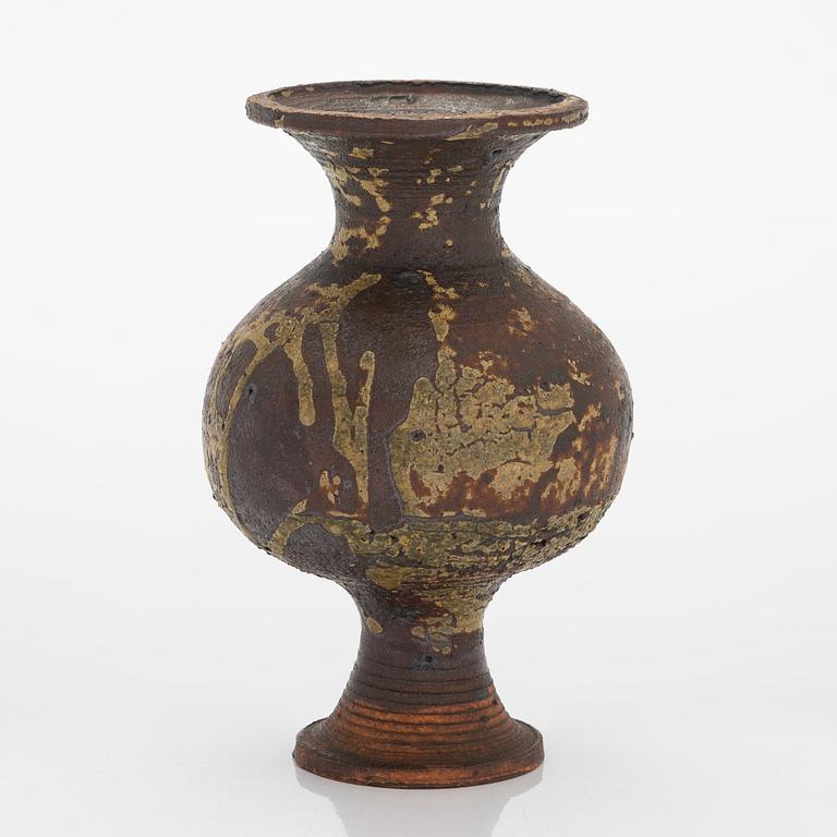 Kyllikki Salmenhaara, A vase signed KS. Arabia.