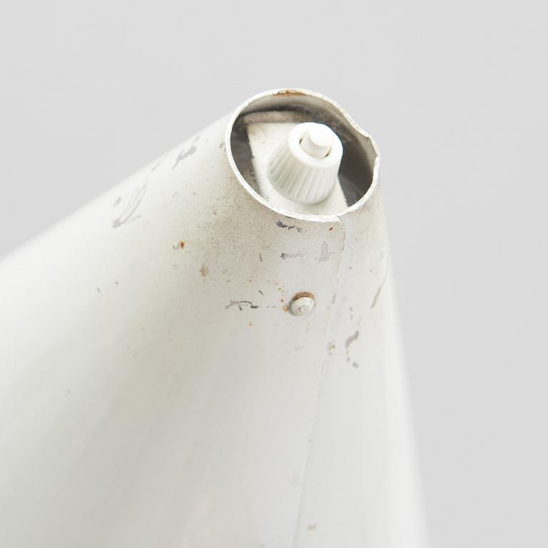 Paavo Tynell, a mid-20th century K10-10 floor lamp for Idman.