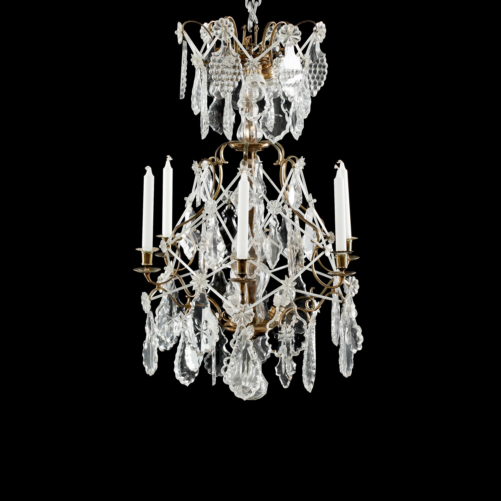 LJUSKRONA, rokokostil, 1900-talets mitt. Höjd ca 85 cm.