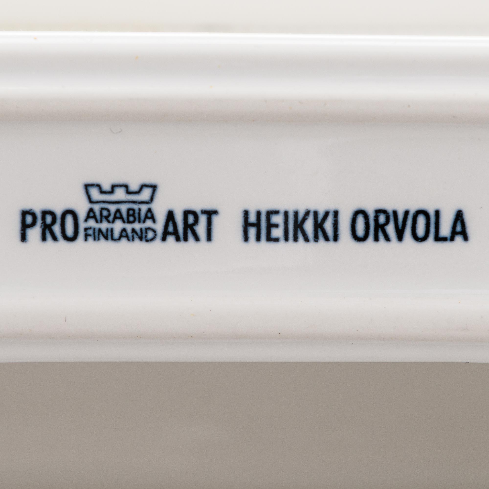 Heikki Orvola, a serving dish 'Fontana', Arabia Pro Art Collection Finland.