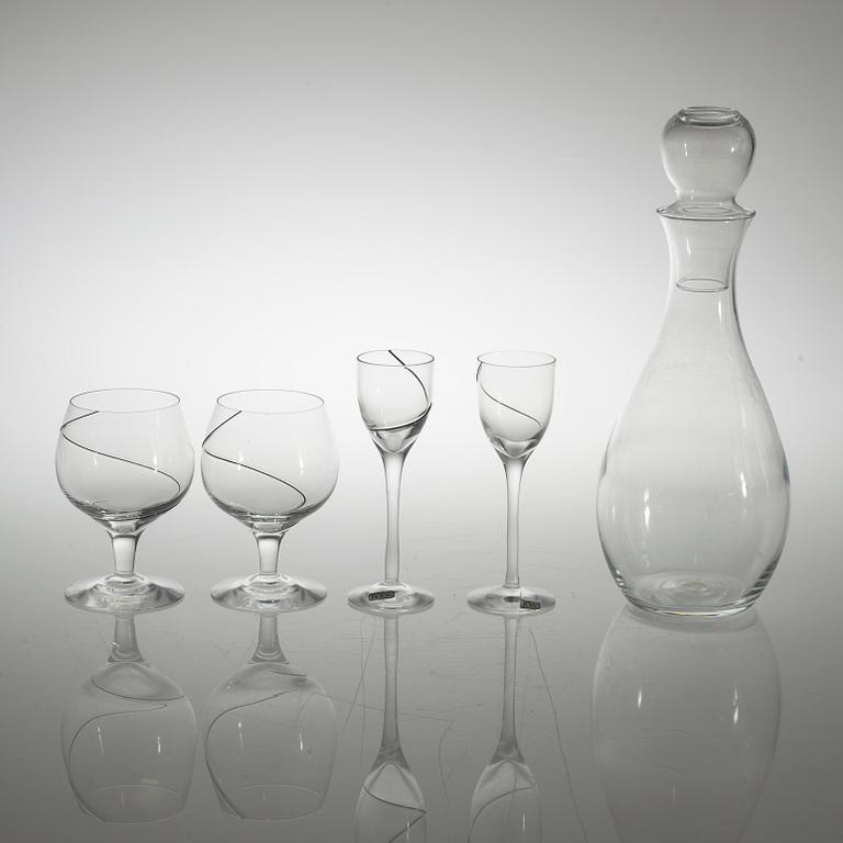 ANNA EHRNER, 42 delar, glas, "Line", Kosta Boda, 1900-talets slut.