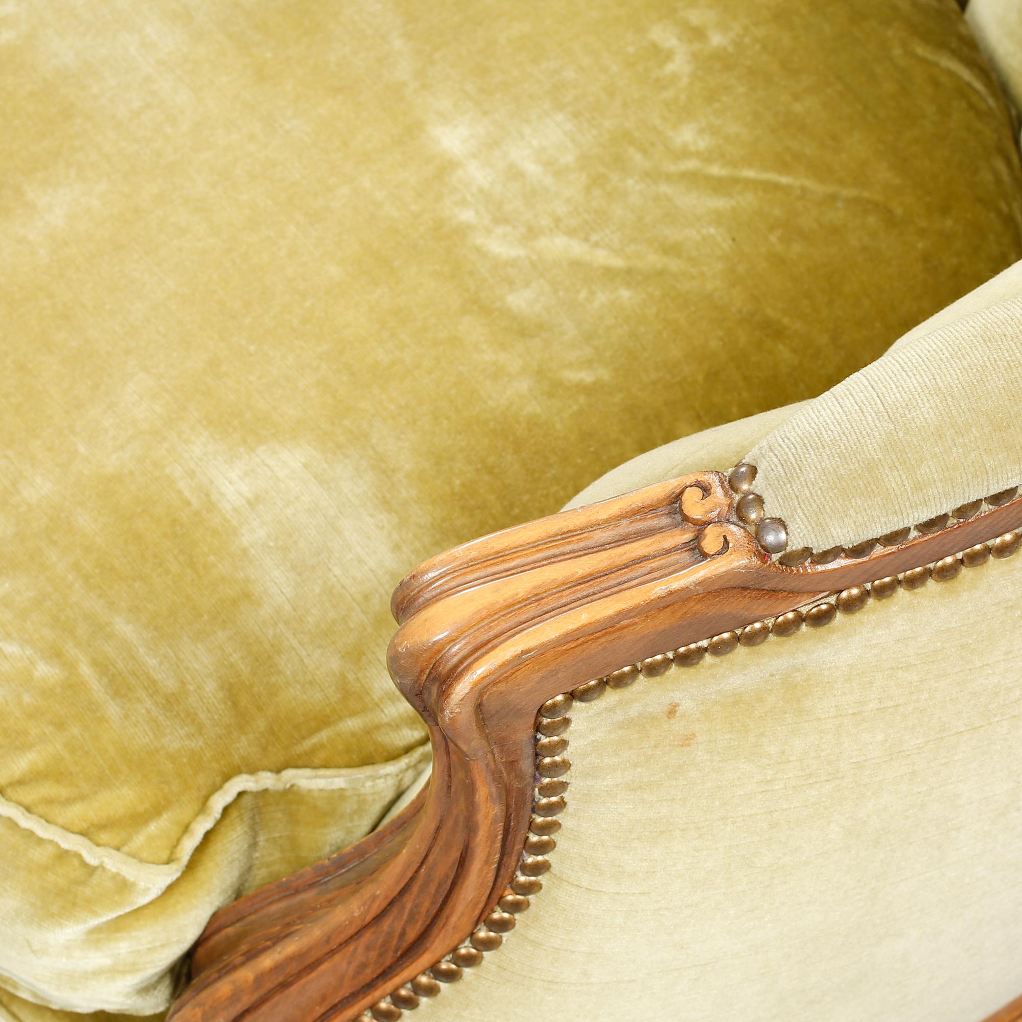 SOFFA, nyrokokostil, omkring 1900-talets mitt.