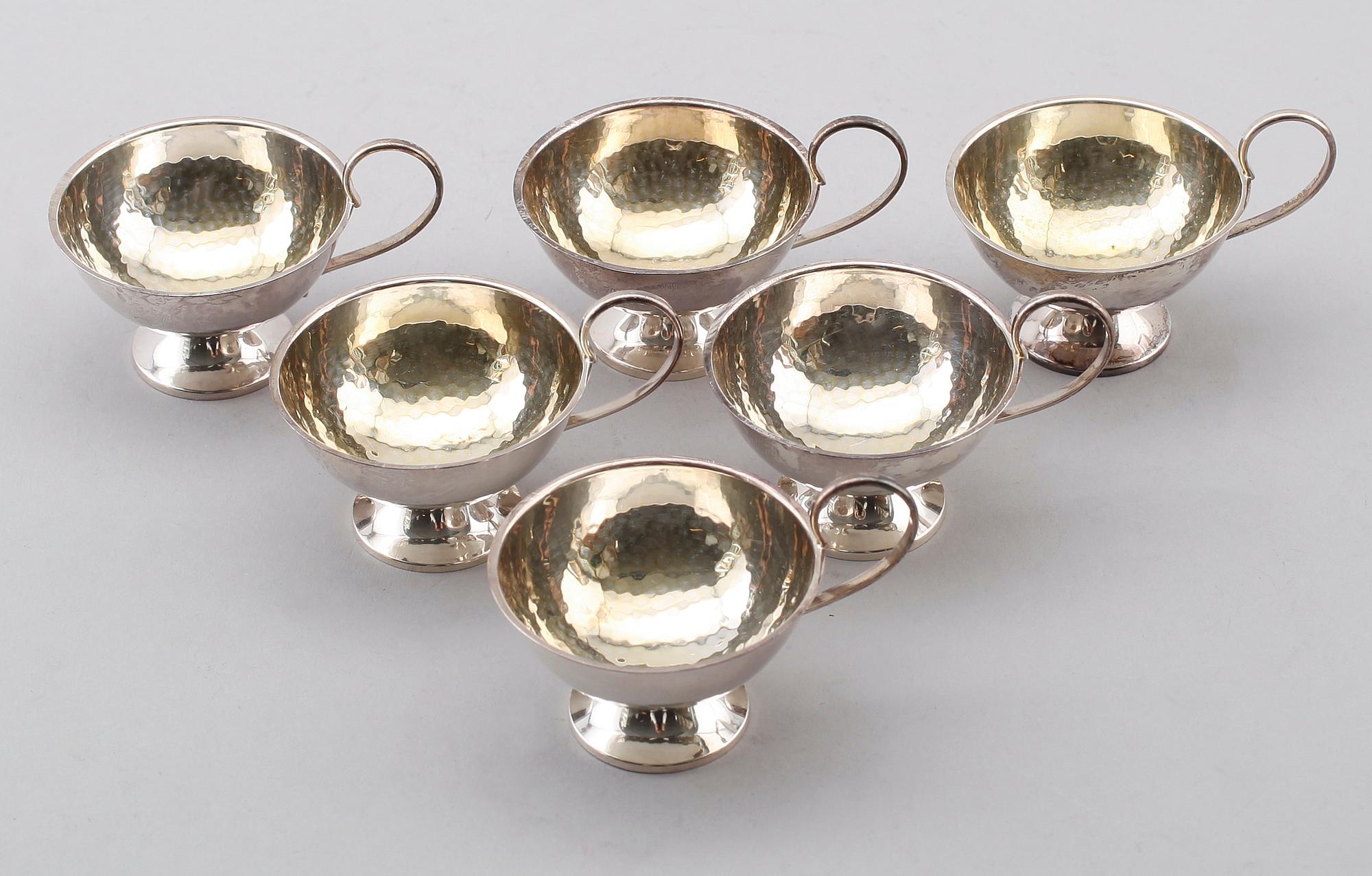 PUNCHMUGGAR, 6 st, silver, 1973. Vikt ca 189 g.