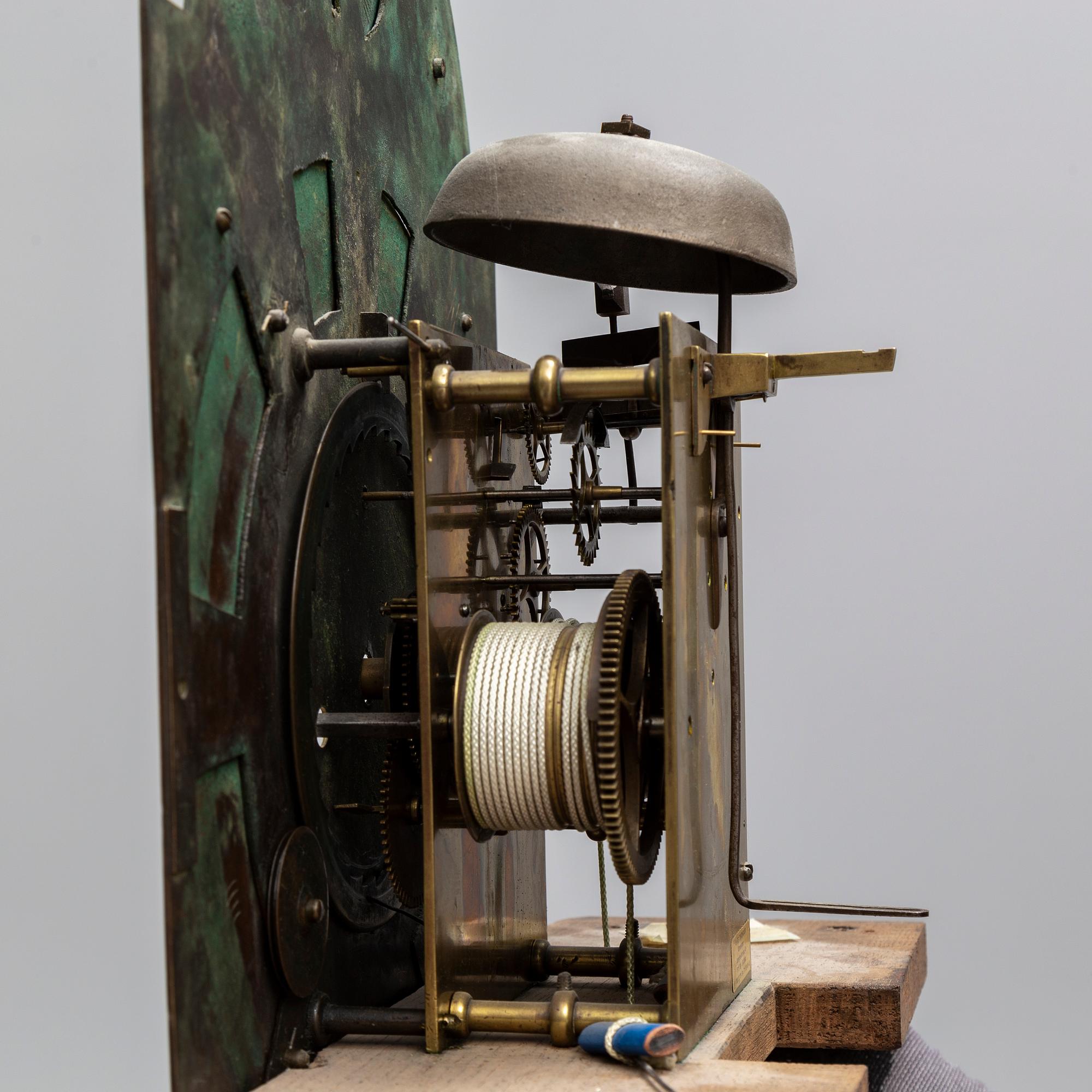 A longcase clock, dial signed Hugh Gordon, Aberdeen.