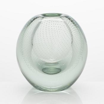 Gunnel Nyman, a glass vase, signed G. Nyman, Nuutajärvi Notsjö 1953.