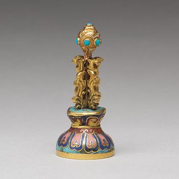 A cloisonné finial/object, Qing dynasty (1664-1912).