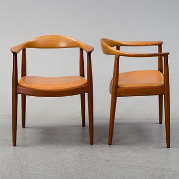 HANS J WEGNER,  a set of 6 "The Chair",  Johannes Hansen, Danmark.