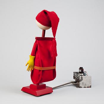 NISSE PEDANT MED BYRÅ, NK 2014, JoAnn Tan Studio.