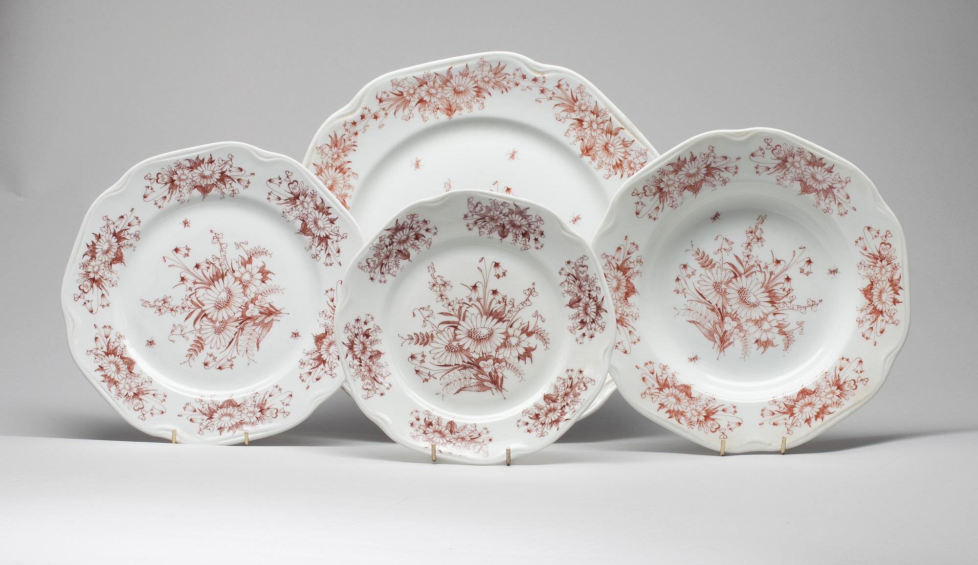 SERVIS, 61 delar, Arabia, Finland kring 1940.