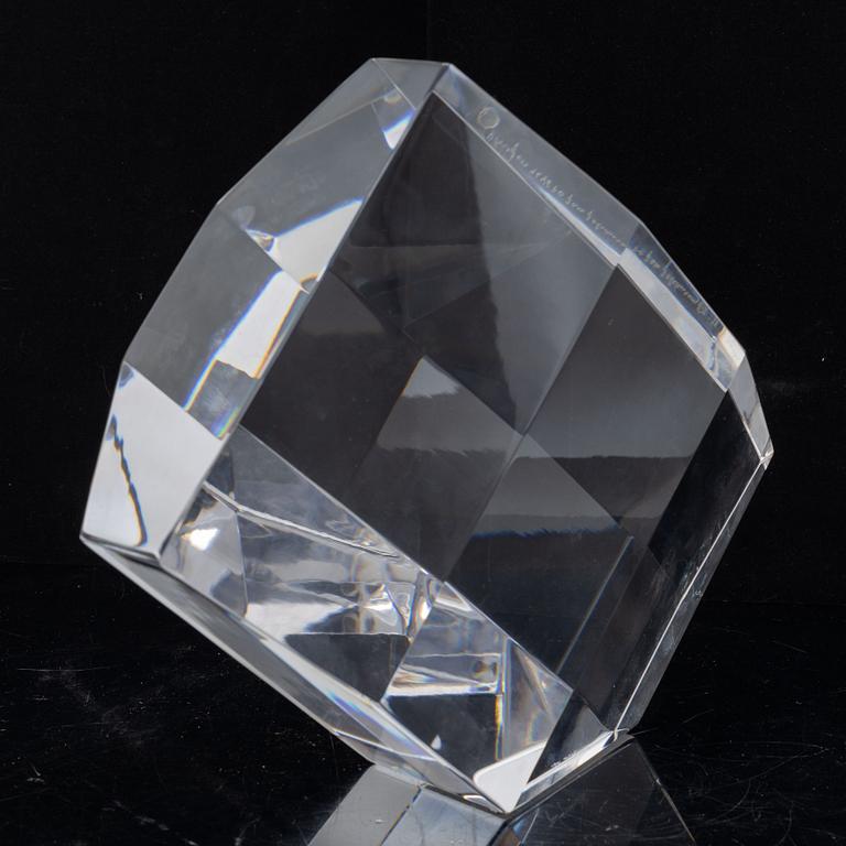 Jan Johansson, a glass sculpture, Orrefors 1994.