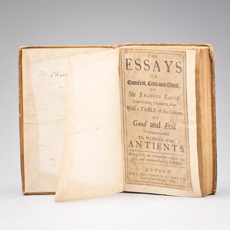 BOK, The essays, or councils, civil and moral, of Sir Francis Bacon..." Av Sir Francis Bacon, London, 1691.
