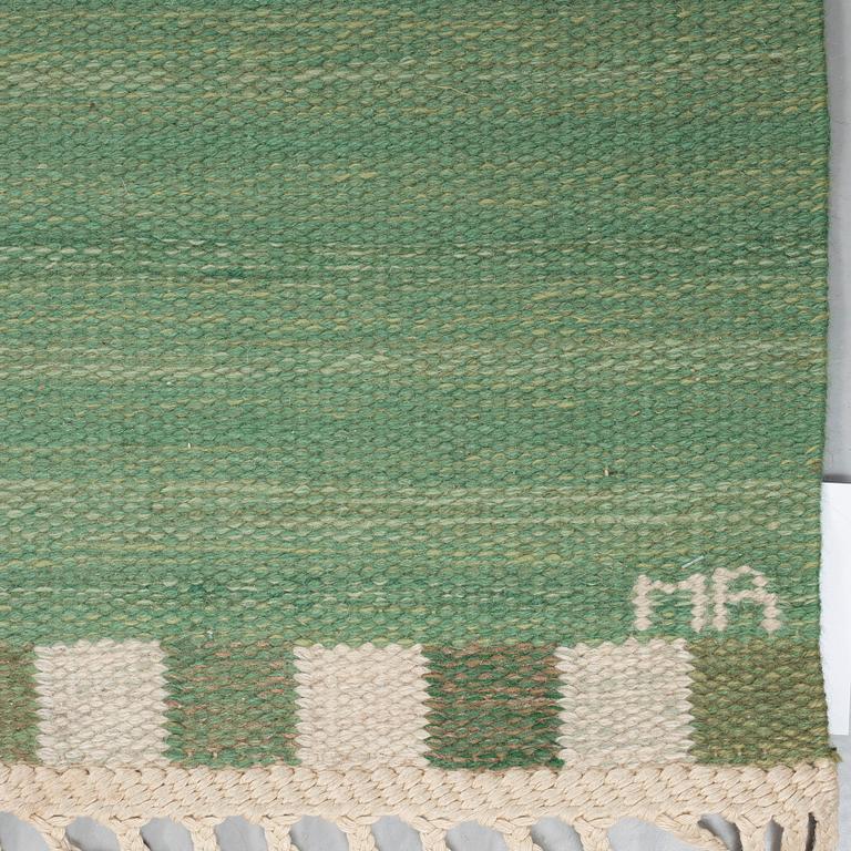 Marianne Richter, MATTA. "Muren, grön". Rölakan. 255,5 x 198 cm. Signerad AB MMF  MR.