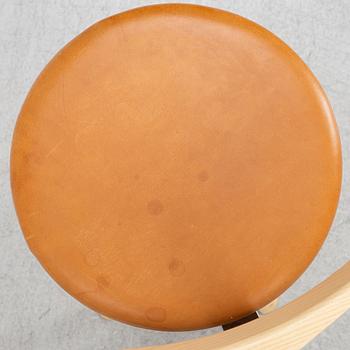 Pierre Sindre & Patrik Bengtsson, barstolar, 5 st, "Pop", Gärsnäs, 2017.