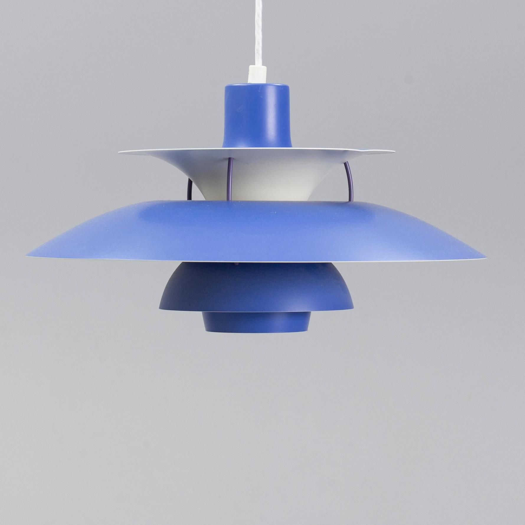 POUL HENNINGSEN, taklampa, "PH- 5", Louis Poulsen, Danmark, 1900-talets andra hälft.