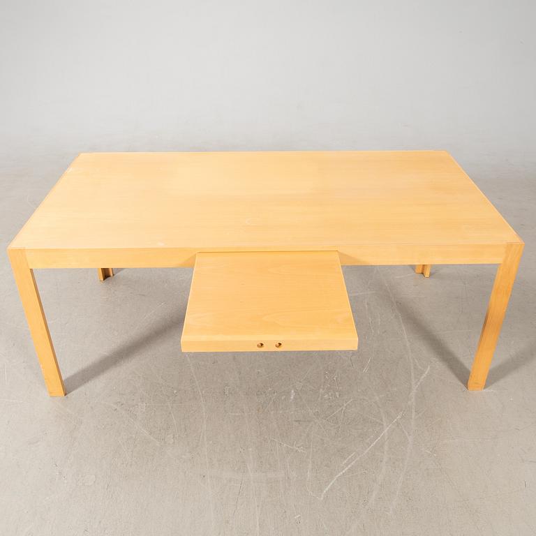 Rud Thyfgesen & Johnny Sorensen, desk, along with 2 chests of drawers, "Kongserien", Denmark.