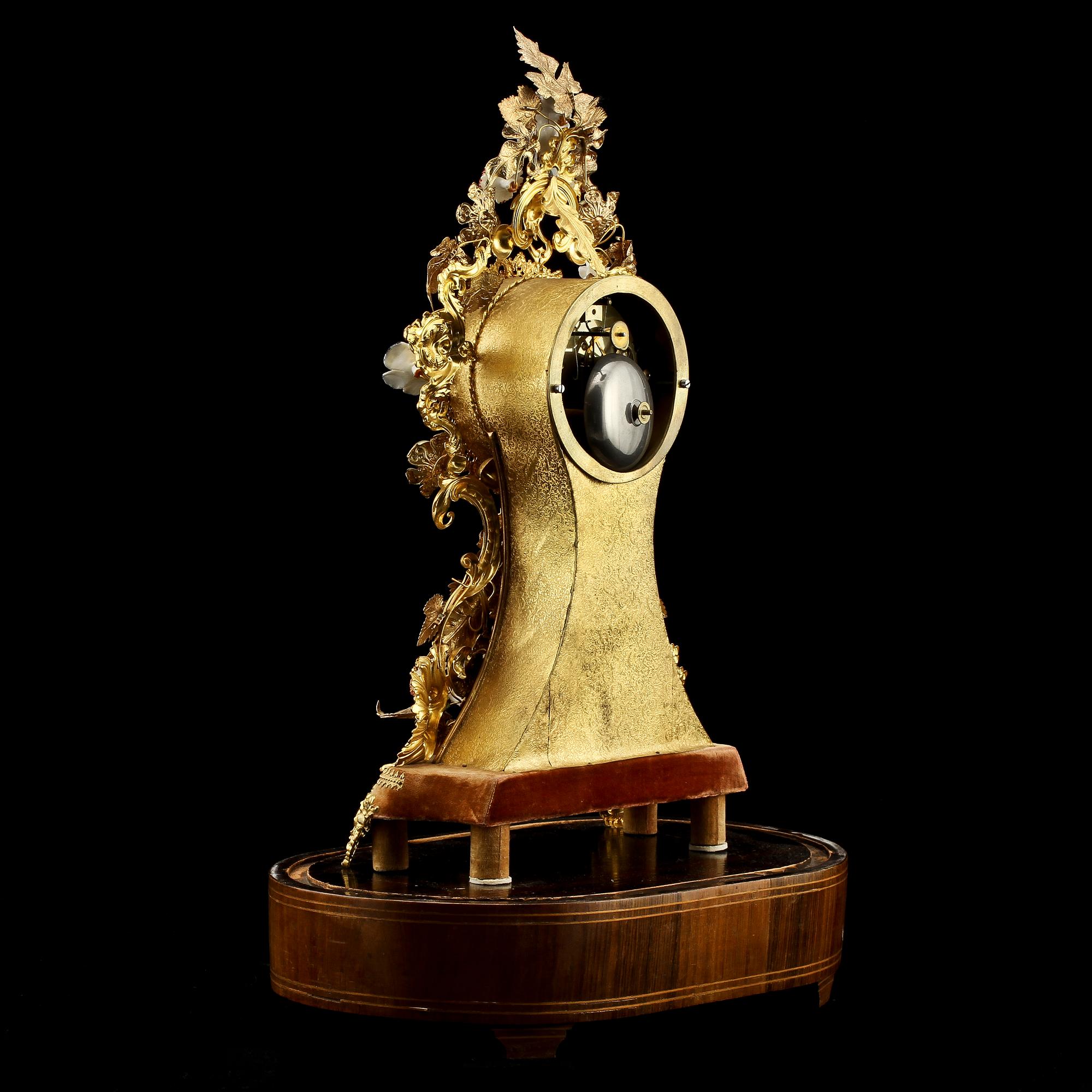 BORDSUR, rokokostil, 1900-tal.