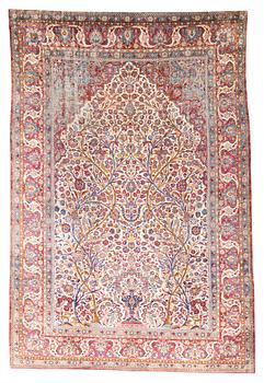 295. A carpet, semi-antique silk Kashan, ca 313 x 200-217 cm.