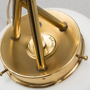 A mid 20th century floor lamp.