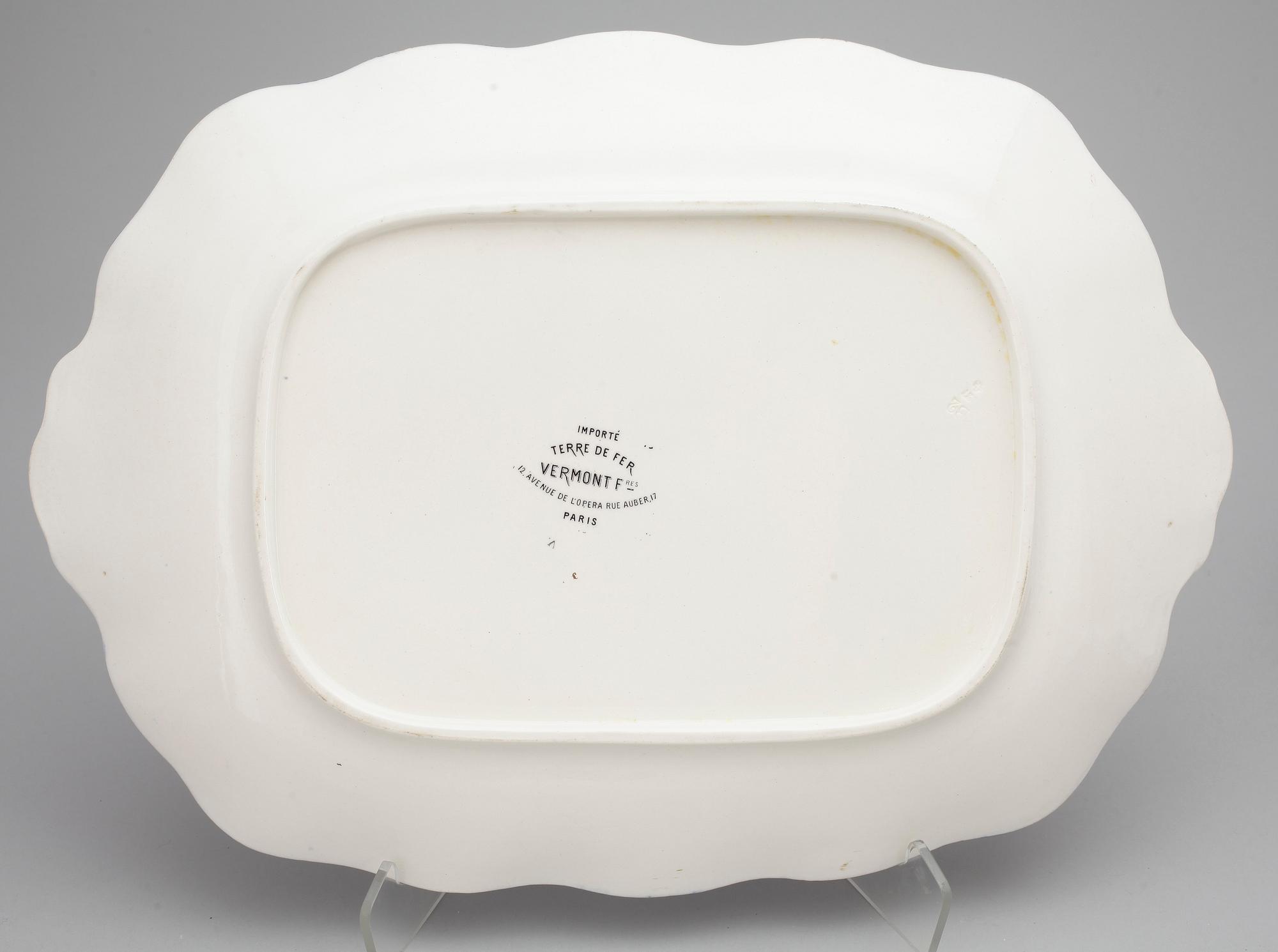 MATSERVIS, 57 delar, "Terre de fer Vermont feres", Paris, omkring 1900.