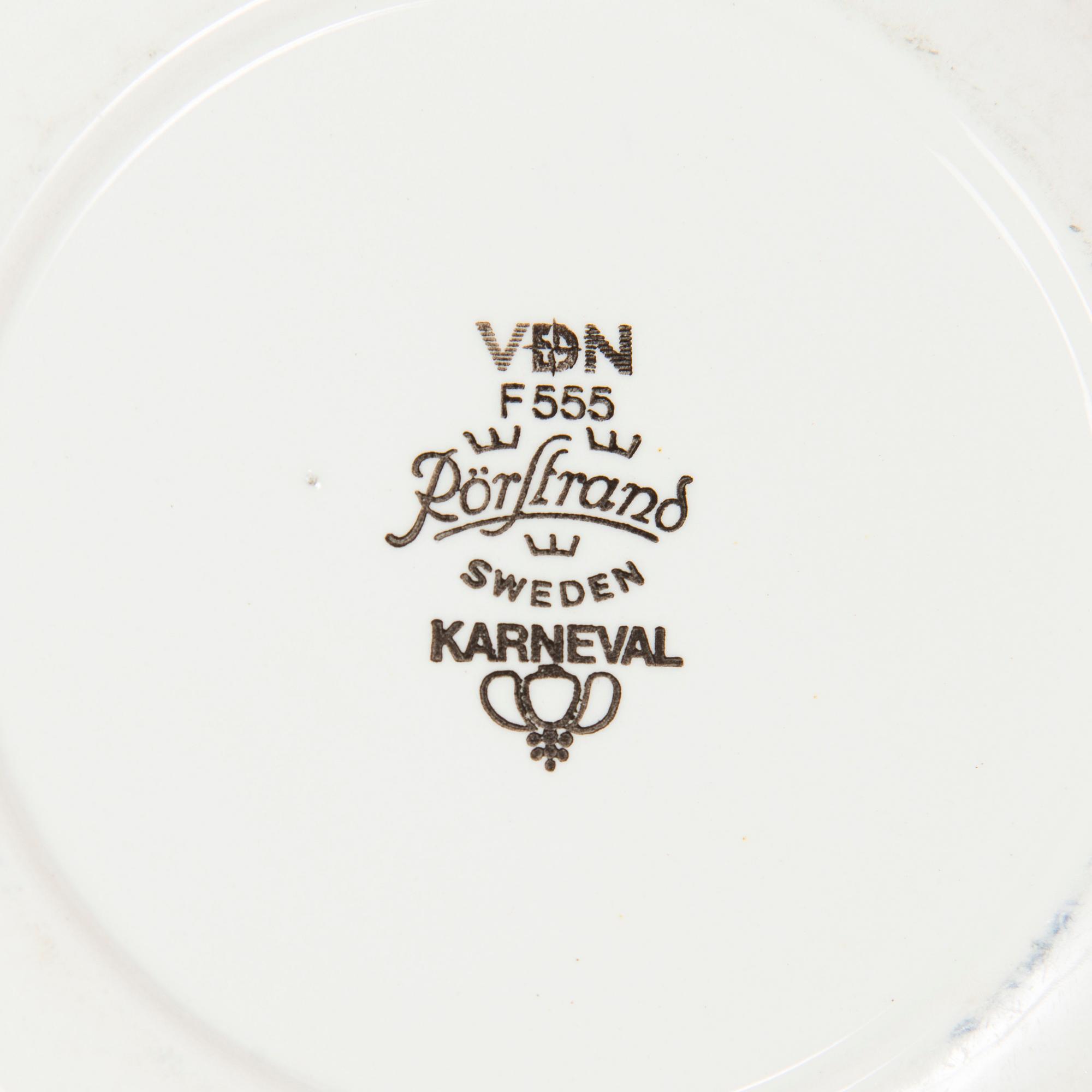 Timo Sarvimäki, servisdelar, 38 delar, "Karnival", Rörstrand.