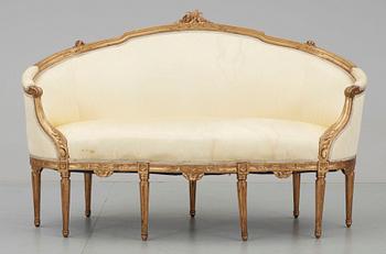 BADKARSSOFFA, gustaviansk stil, 1900-talets början.