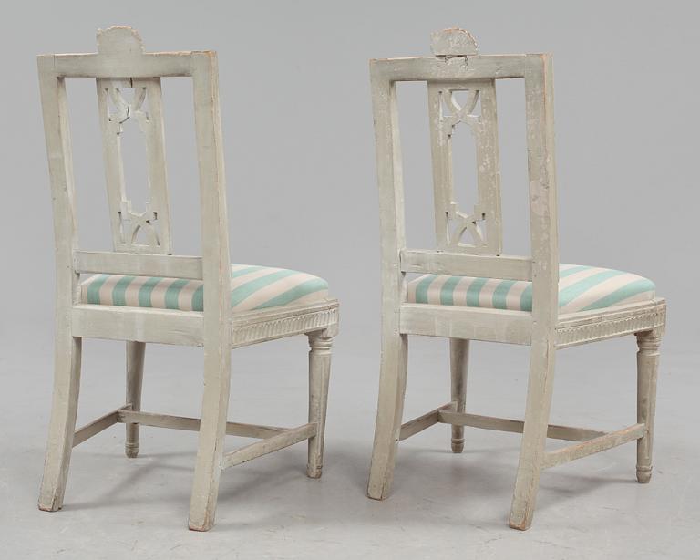 STOLAR, 2 st, sengustavianska provinsarbeten, Lindome, 1800-talets första hälft.