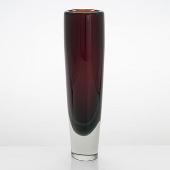 Kaj Franck, a 'KF 239' vase signed K. Franck Nuutajärvi Notsjö -63.