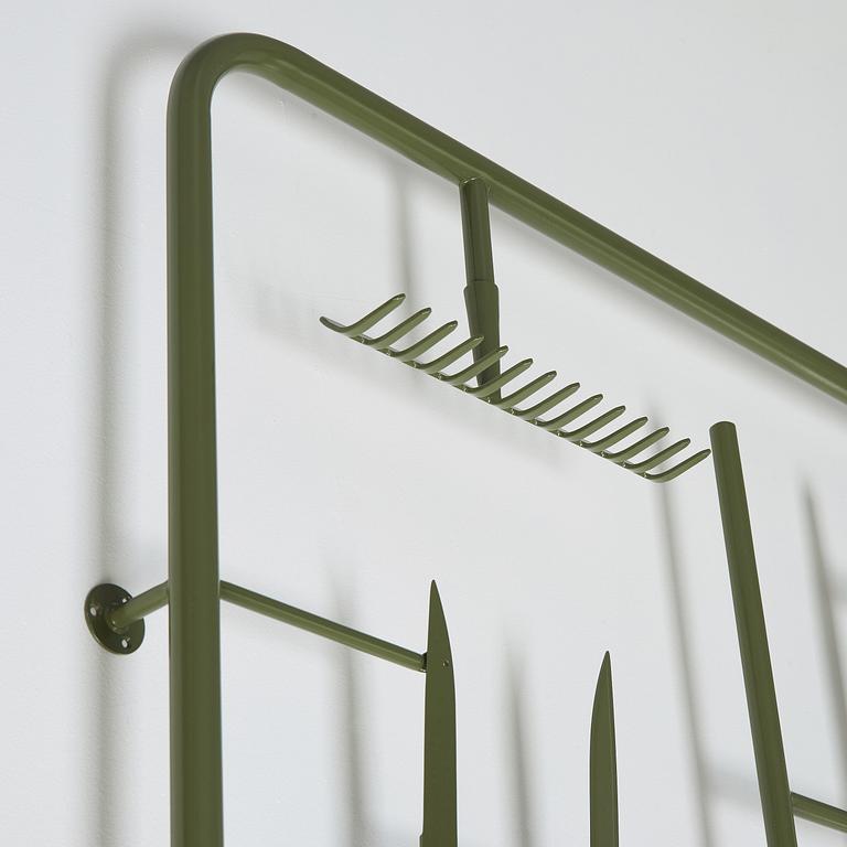 MICHAEL JOHANSSON, object in welded spray painted metal, executed in 2013, edition of 3.