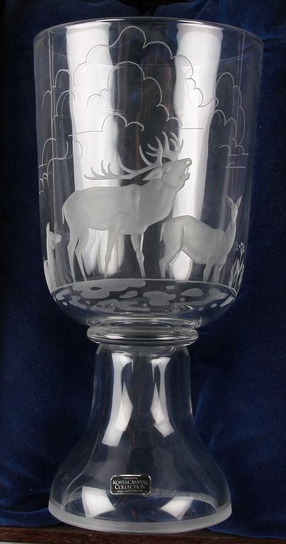 POKAL, glas, Harald Wiberg, Kosta. Sign och dat 1980. Numr 30/100.
