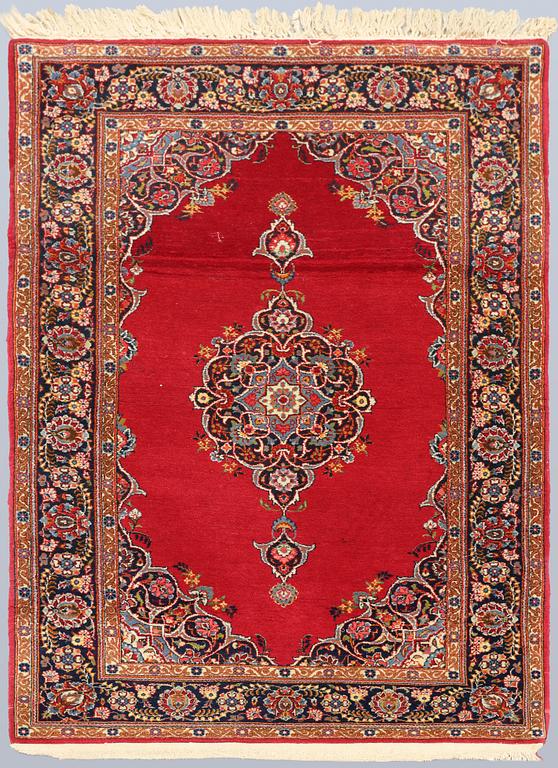 A semi-antique Keshan rug, approx. 160 x 117 cm.