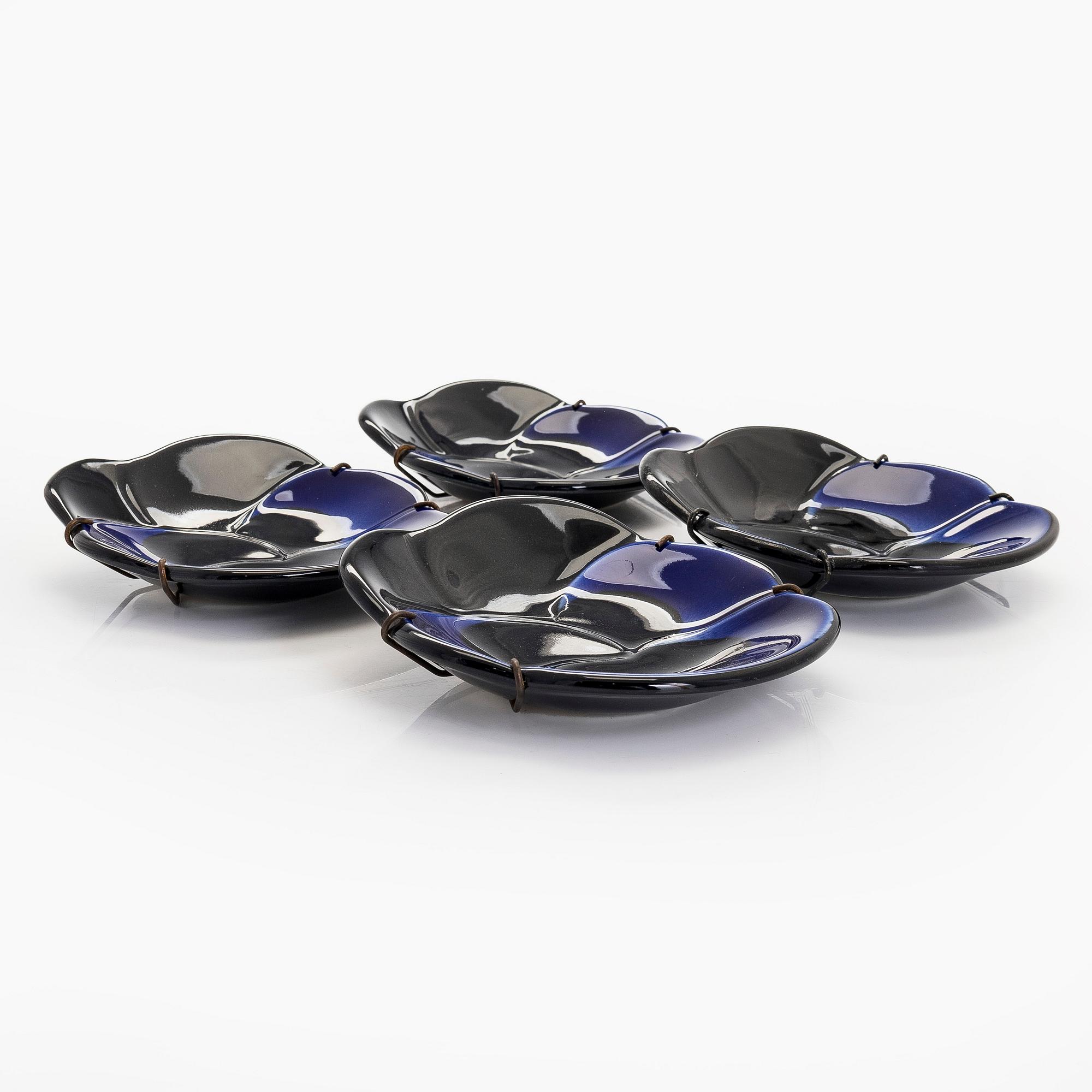 Birger Kaipiainen, Four ceramic dishes, stamped 'Viola 1967, Arabia Finland, Kaipiainen Invenit'.