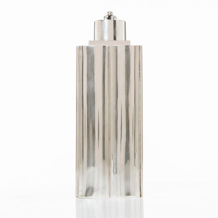 A silver shaker, TESI, Gothenburg, 1948.