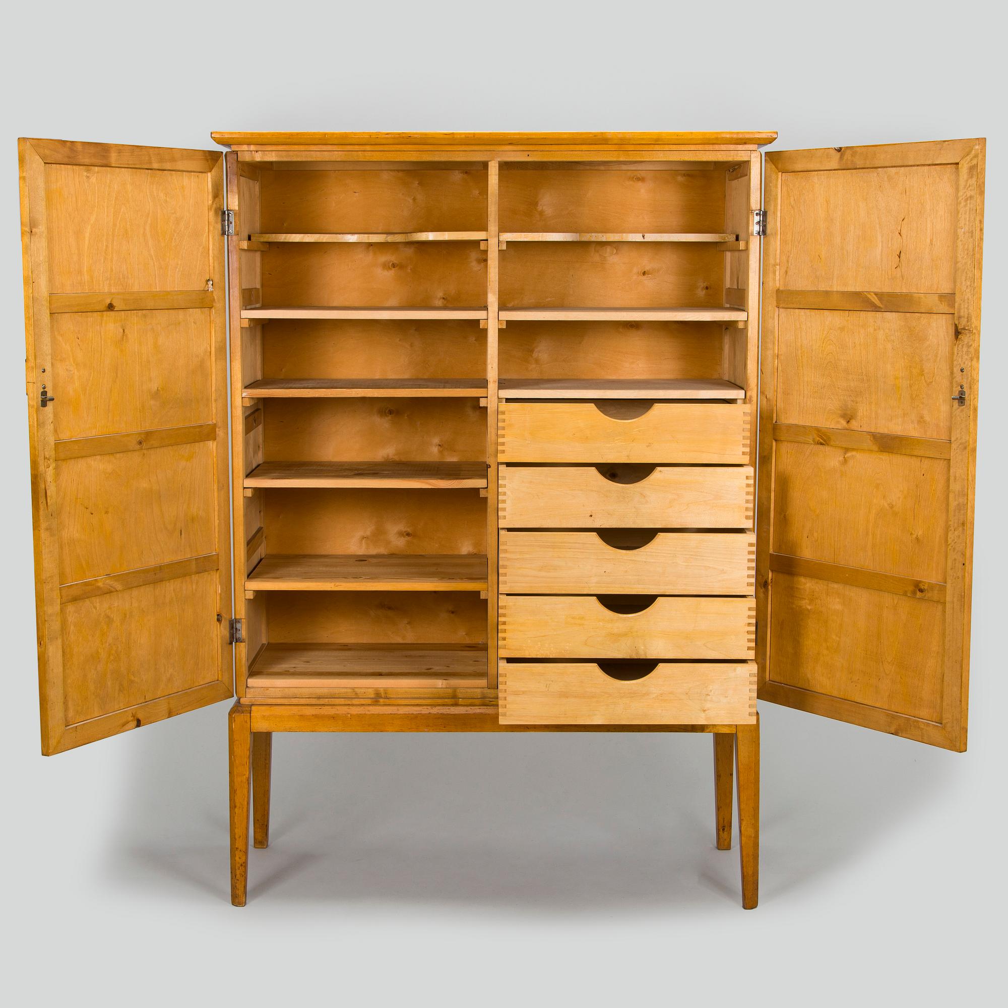 Carl Gustaf Hiort af Ornäs, a mid-1940's cabinet for Hiort Tuote Puunveisto.