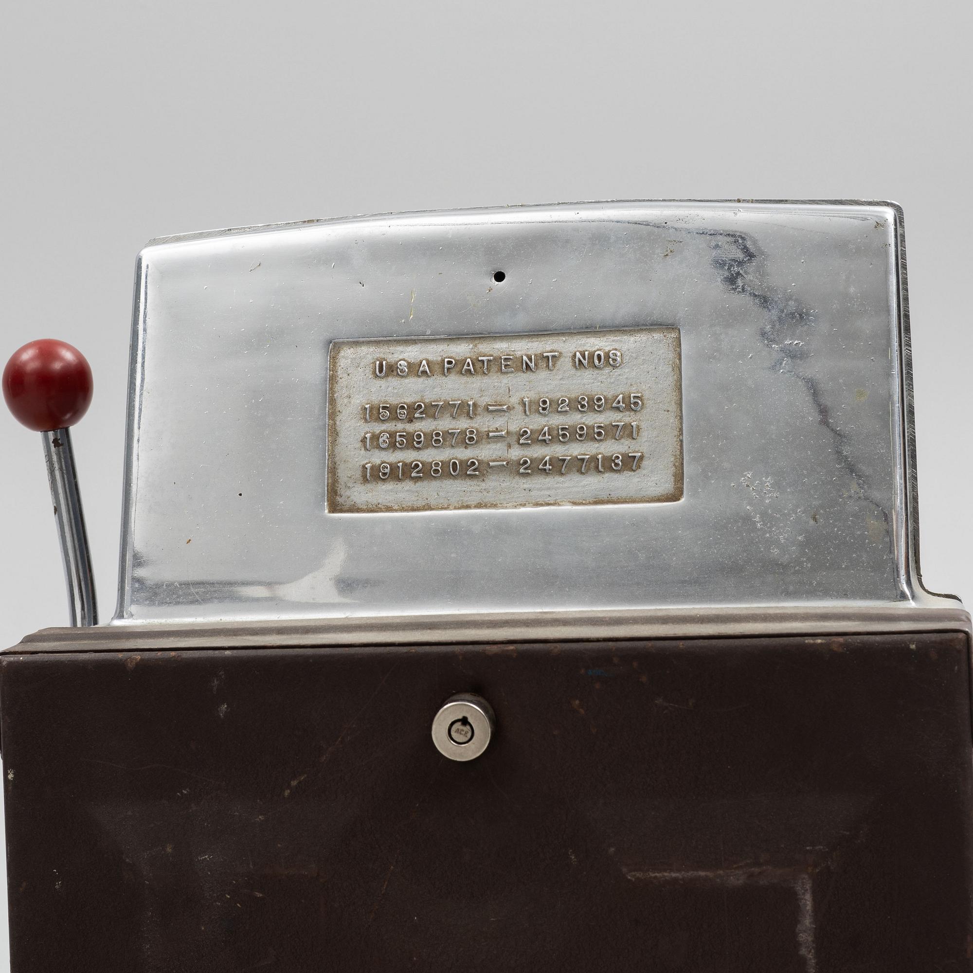 A slot machine, Jennings & Co, USA, 1960's/70's.