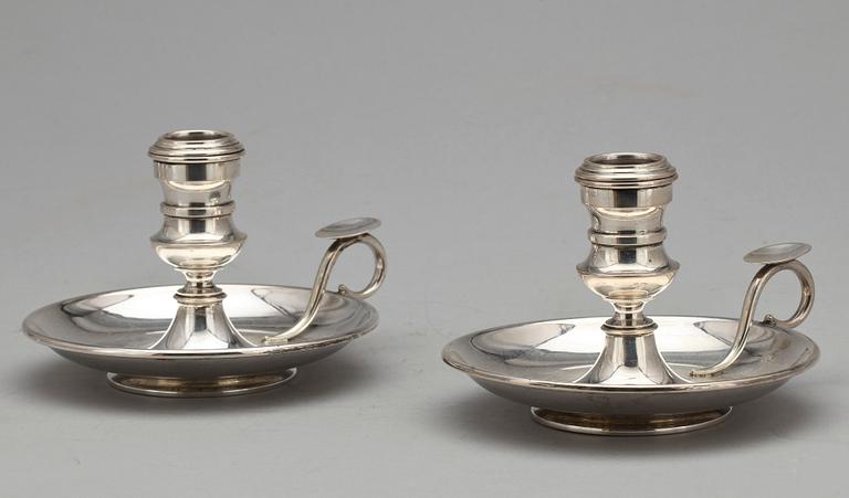 LJUSSTAKAR, ett par, silver, Jacob Engelberth Torsk (Sigrid Torsk), Stockholm, 1898, tot vikt ca 370 g.