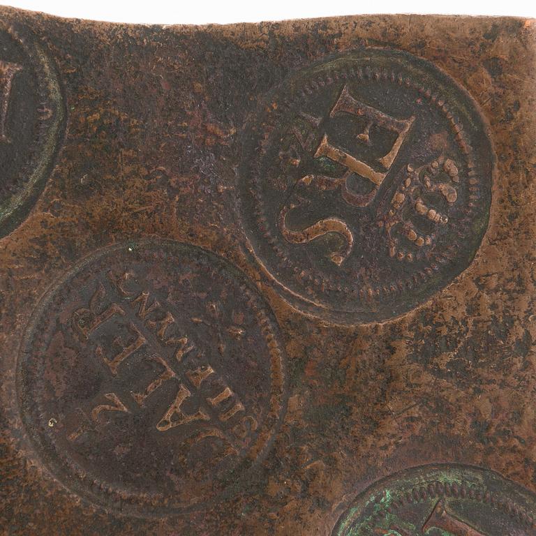 Plåtmynt, 1/2 daler silvermynt, koppar, Fredrik I, 1743.