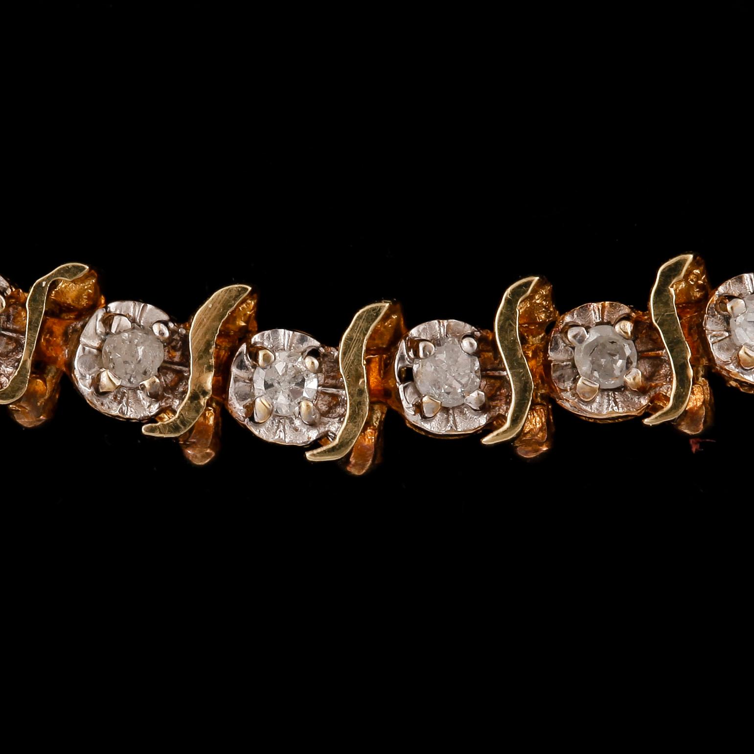 ARMBAND, sk tennisarmband, 14k guld med diamanter tot ca0,46ct. Vikt 5,7g.