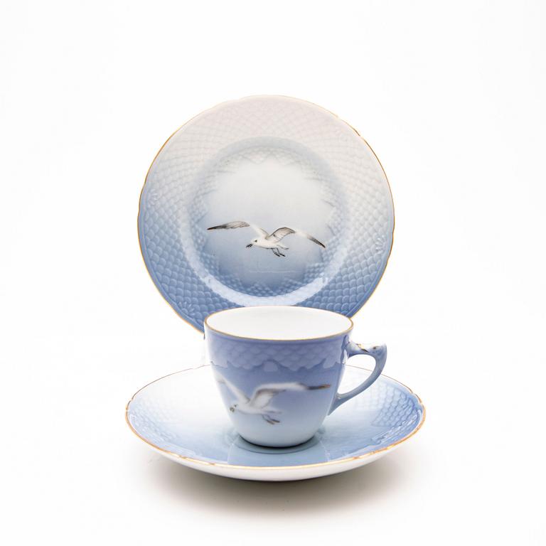 Bing & Grøndahl, Service 91 pcs "Måsen", Denmark, 20th century.