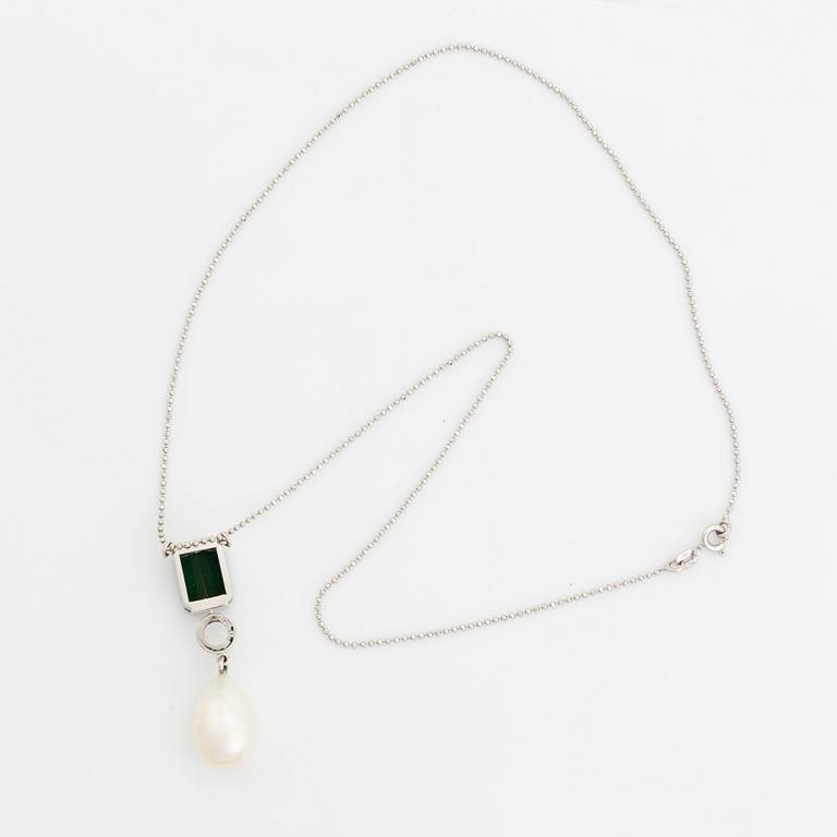 Efva Attling, Green tourmaline, brilliant cut diamond and pearl necklace.