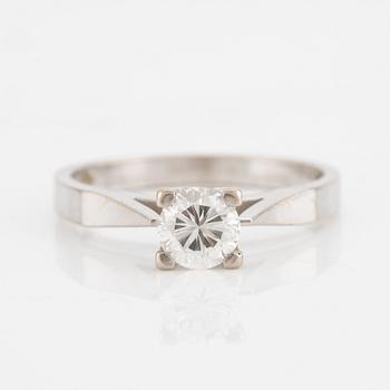 Ring, 18K vitguld med briljantslipad diamant 0.60 ct enligt gravyr.