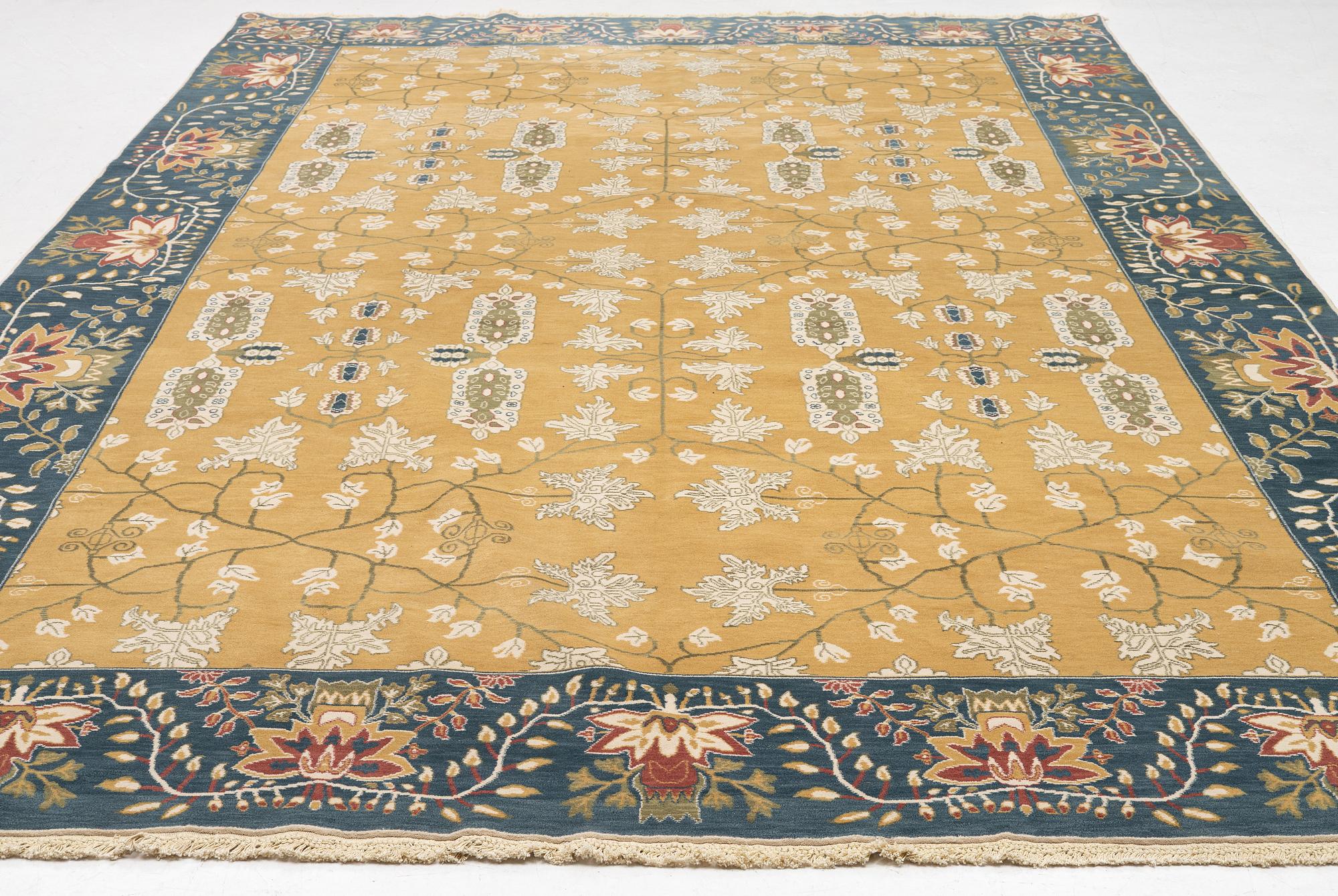 Matta, Agra, ca 451 x 293 cm.